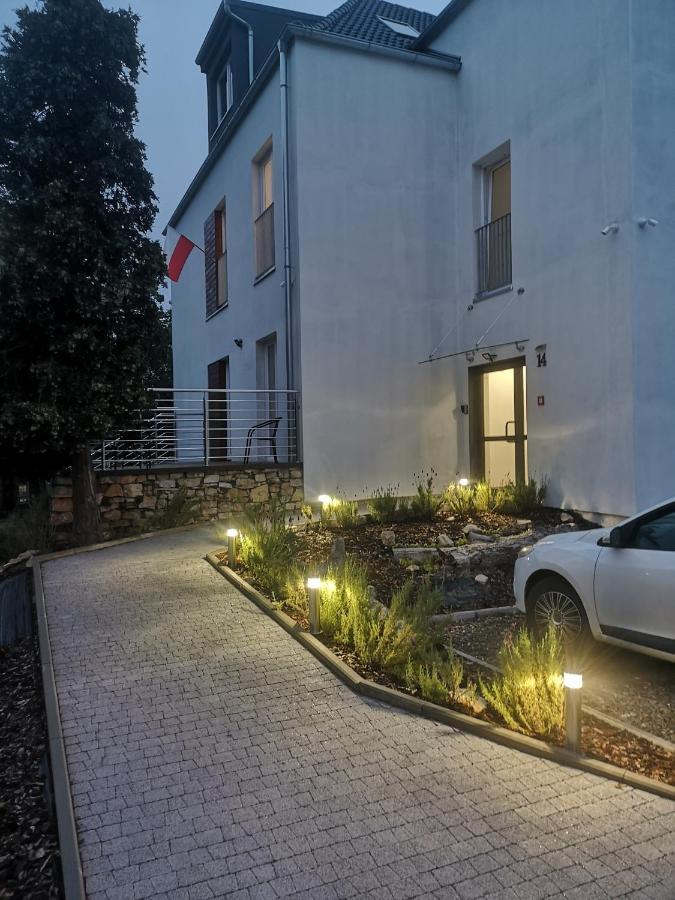 Apartamenty Lawendowy Zakatek 4 Ополе Экстерьер фото